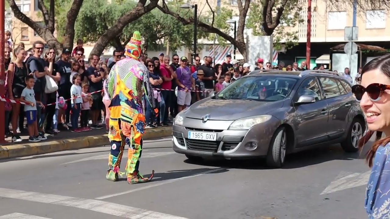 KARCOCHA ¡Muy divertido! payaso callejero en el festival de teatro de calle (Villarreal 2023)