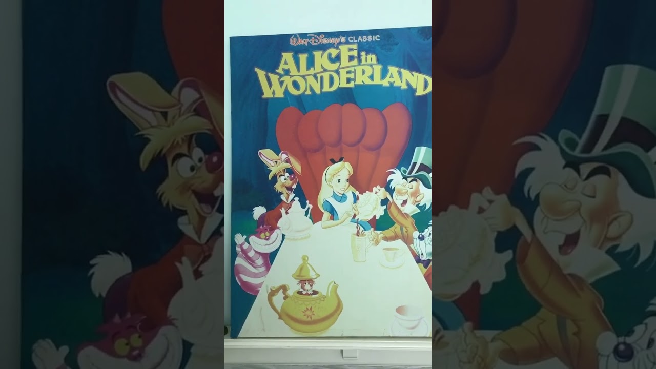Alice In Wonderland | Wonder Creates TikTok!