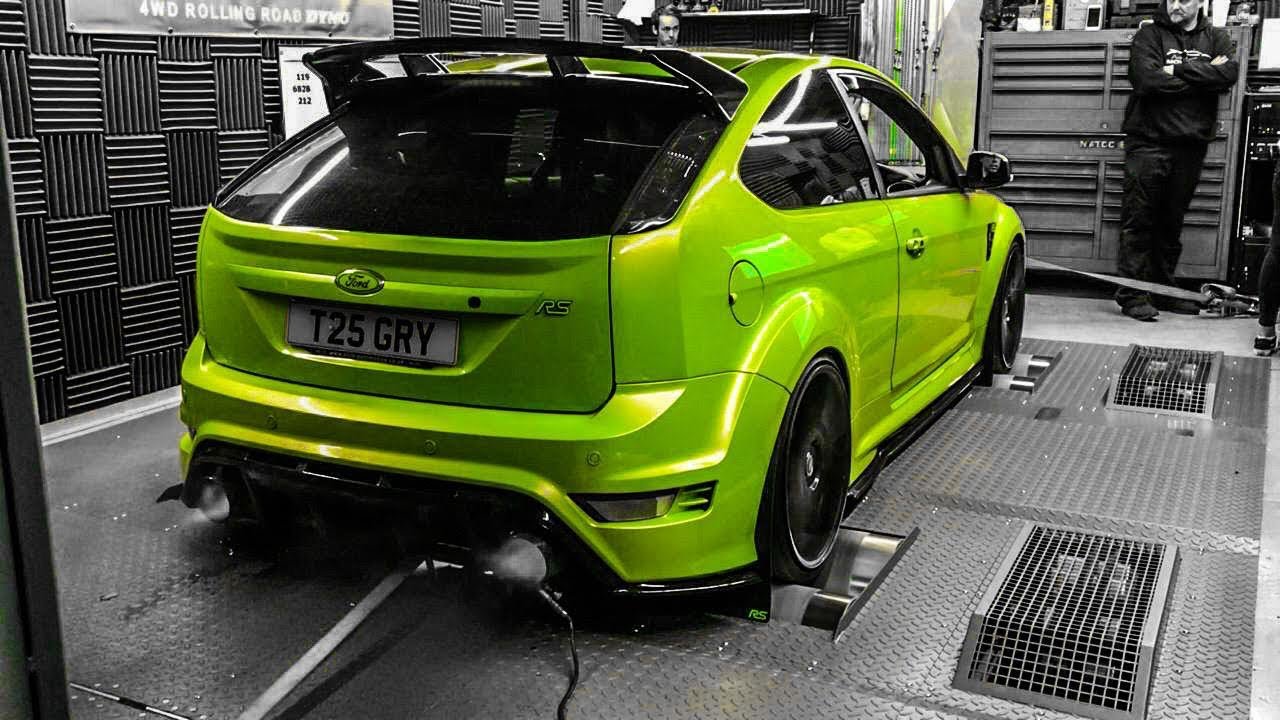 Ford focus rs mk2 explodes on the dyno
