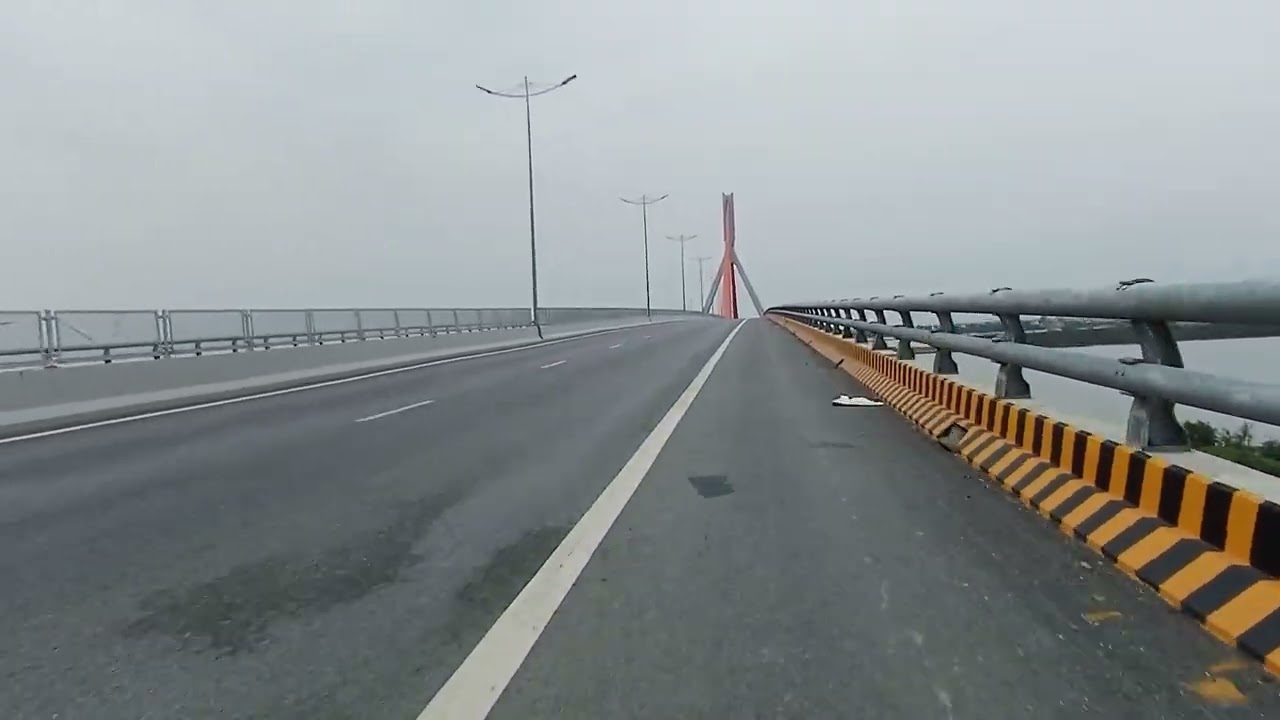 Cầu Đồng Việt - Bắc Giang.