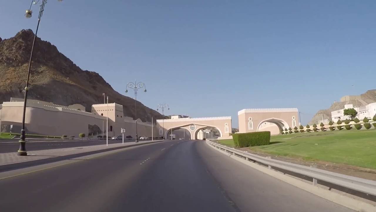 Muscat, Oman - Drive from Mutrah area to Shangri-la Barr Al Jissah Resort - HD Quality
