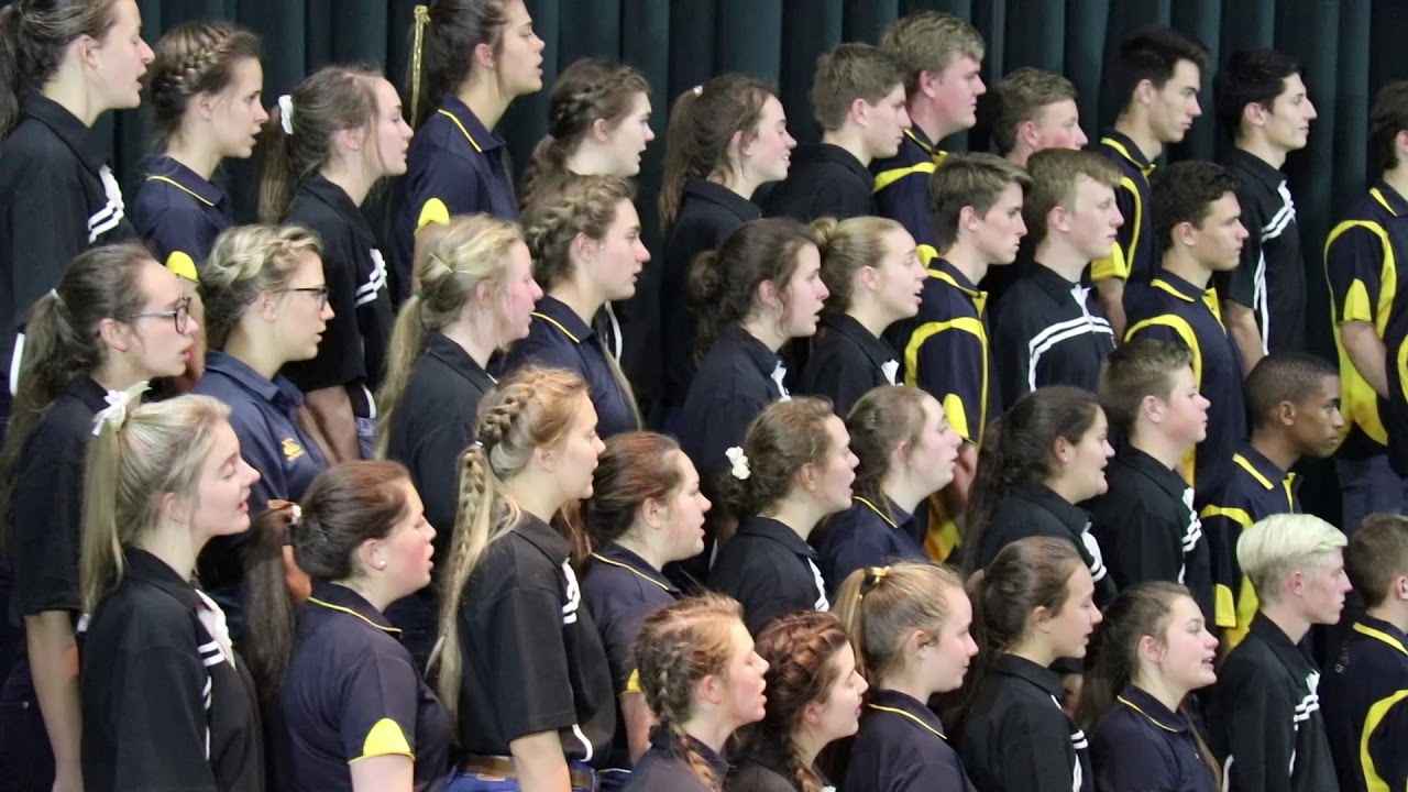 Lindenkoor & Monnaskoor performing,The impossible dream, Soiree - Ho&euml;rskool Linden, 11 Aug 2017