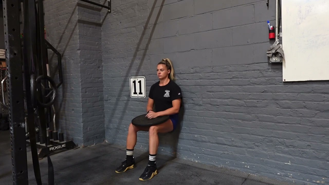Plate Loaded Wall Sit