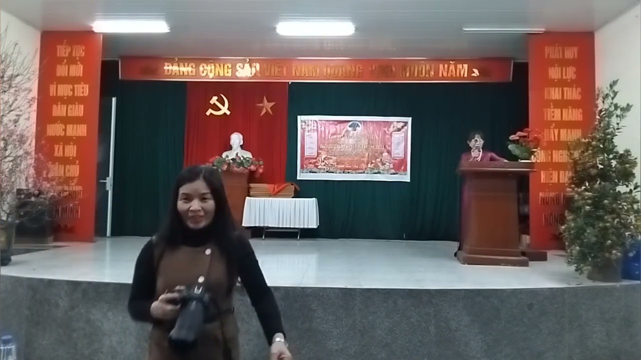 Lễ mừng  thọ cho các cụ cao tuổi 100.95.90.85.80.75.70 tuổi thôn 1 xã phú nghĩa 