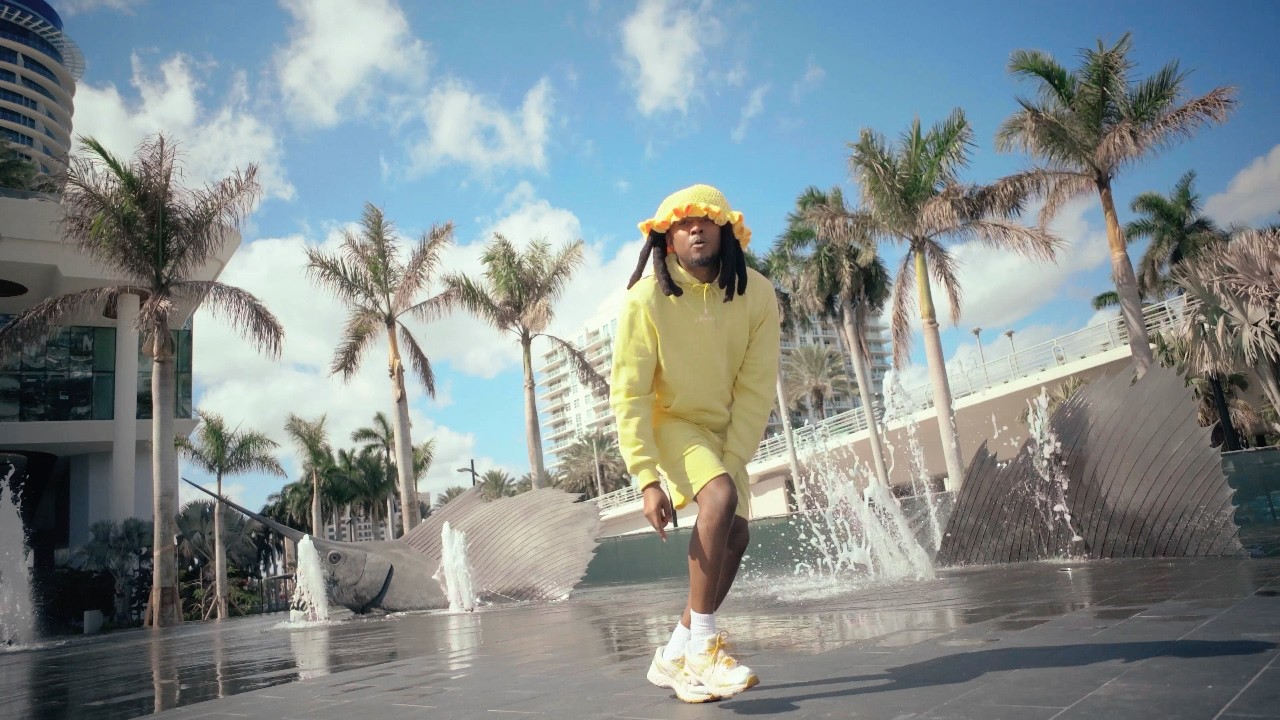 Swoop Gianni - THAT'S JUST ME [Official Music Video]