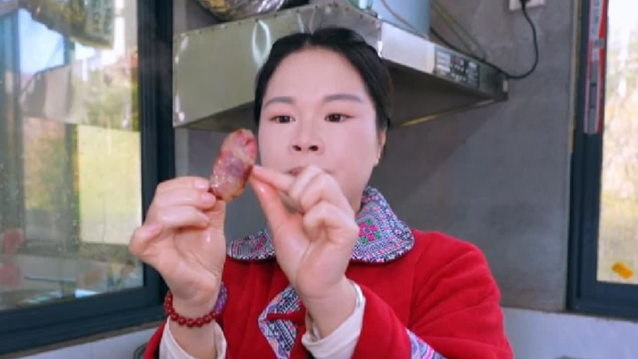 腊肉下炕啦 #腊肉 #腊味 #烟熏腊肉