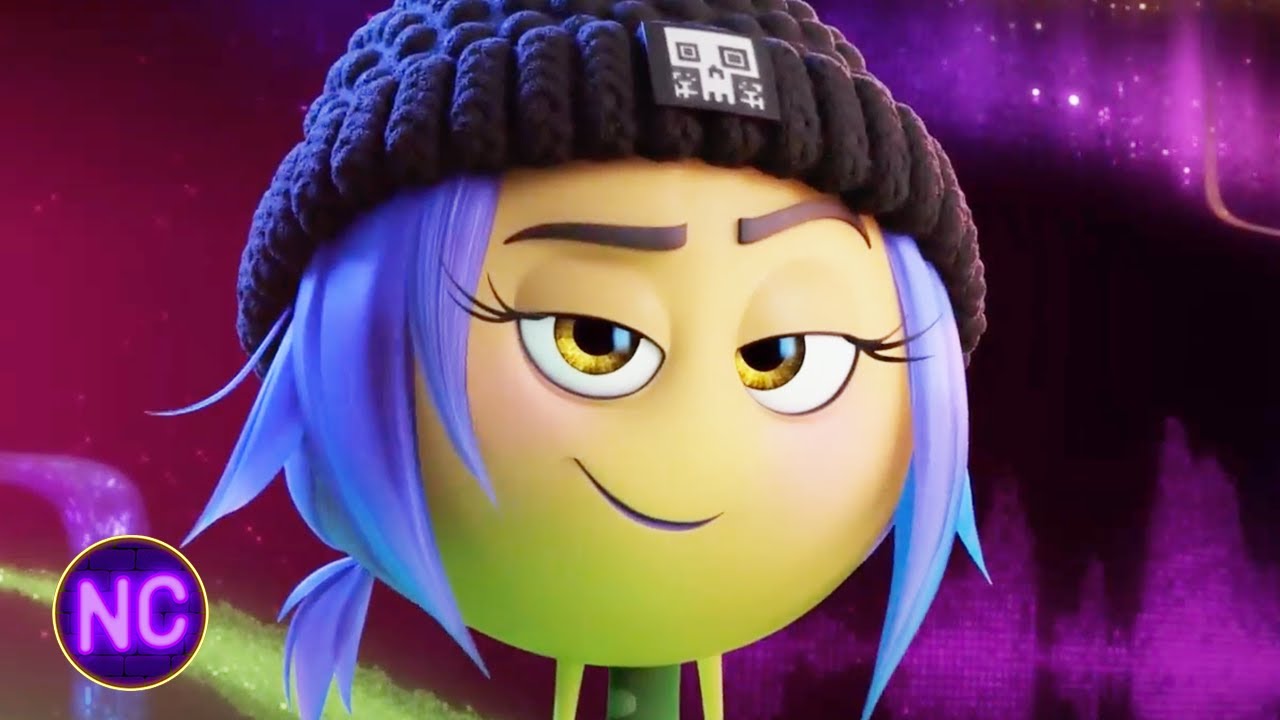 Saving Old Emojis From The Trash | The Emoji Movie | Now Comedy