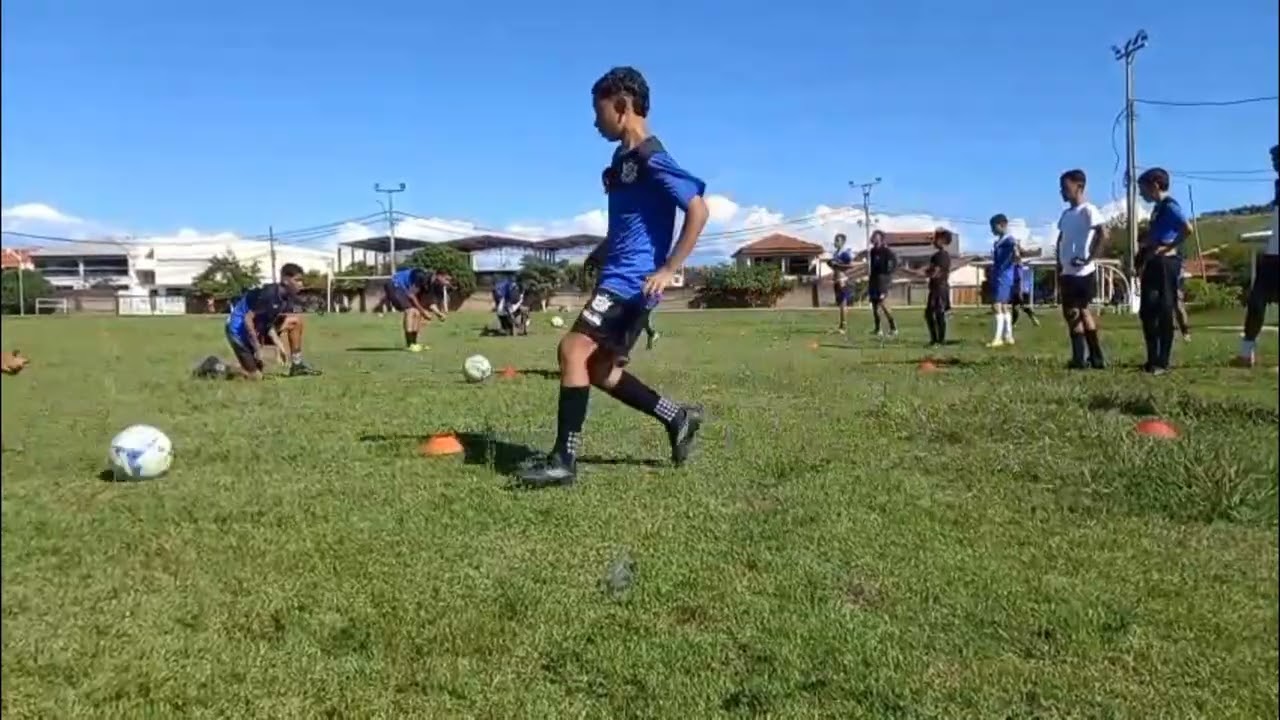 Treino pesado, seguimos trabalhando forte em prol do amistoso que vira logo em seguida
