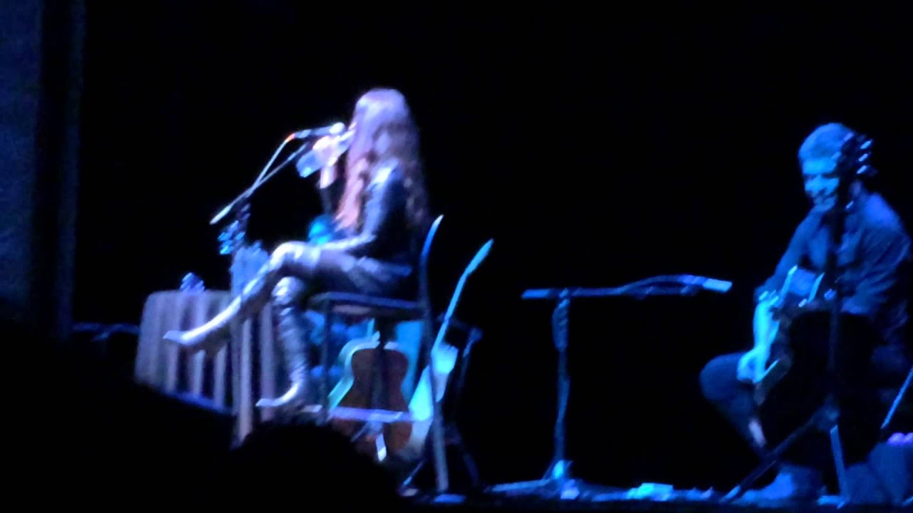 Alanis Morissette - Live In Red Bank NJ - Full Concert 2014