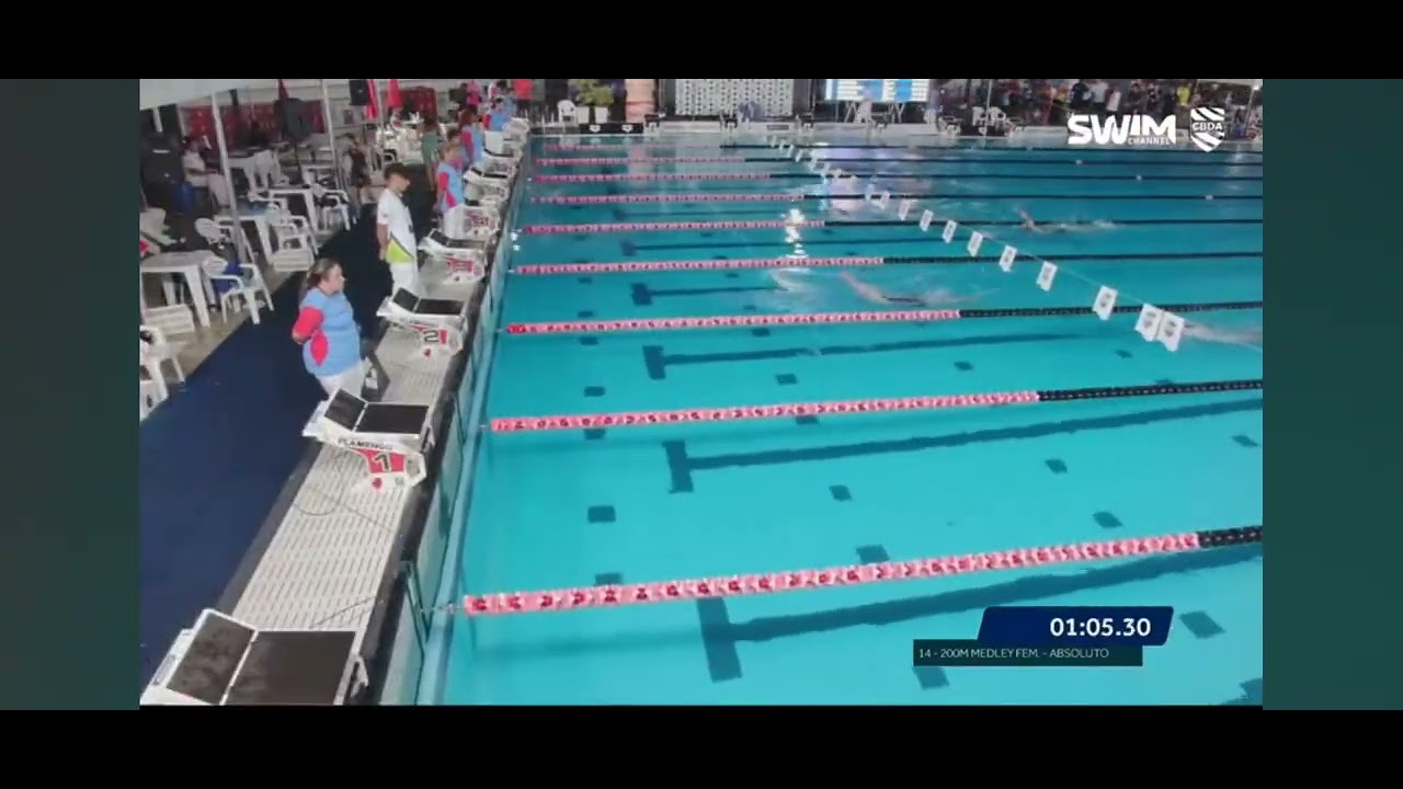 Helena Napolitano natação ,200m medley  , raia 3 , 2:28:67 , 1° lugar ( Final Júnior )