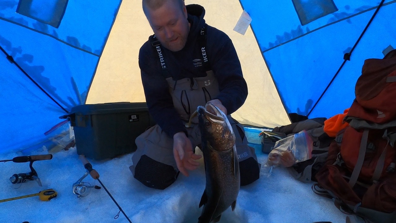 Ice Fishing Trip to Manitoba ǀ Athapapuskow Lakers