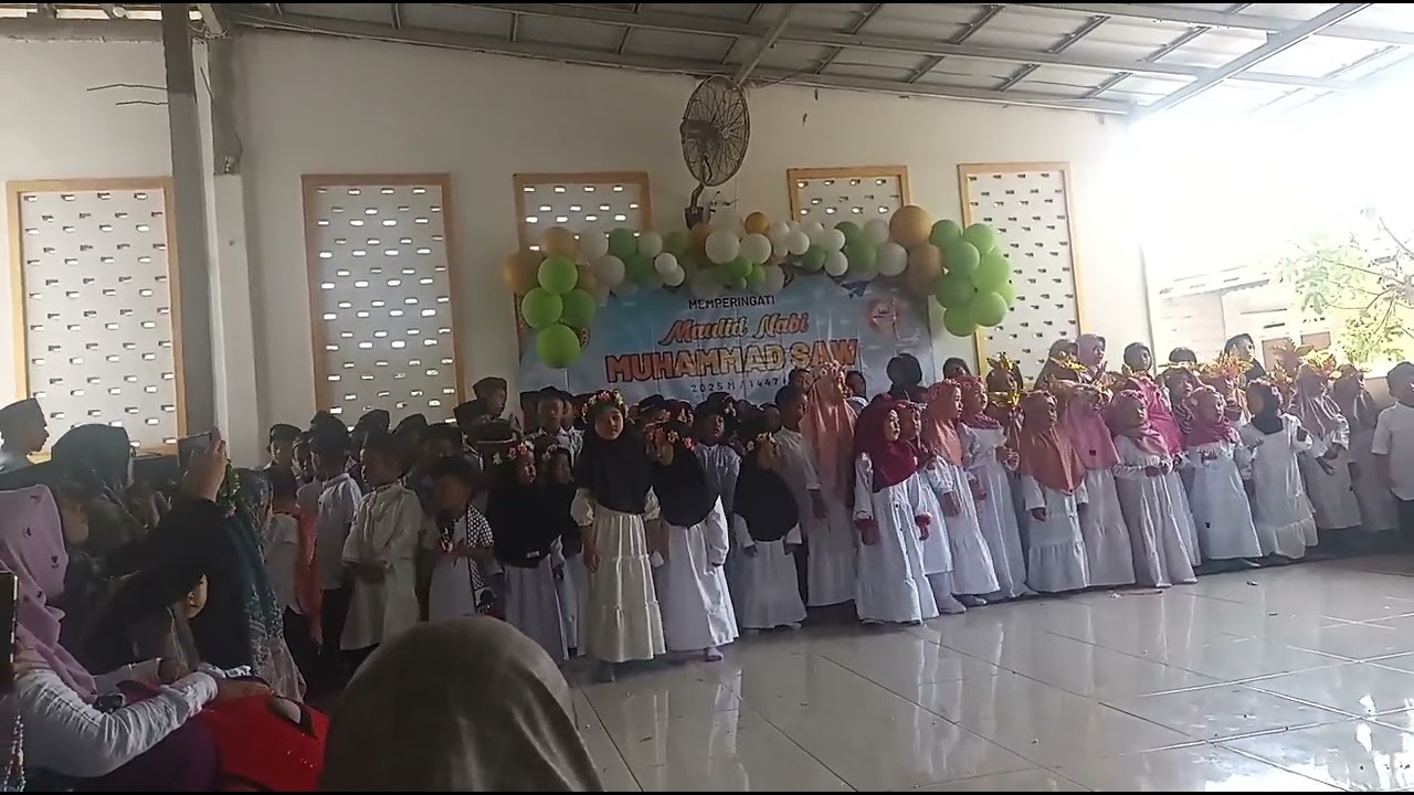 Mau nangis (՞⸝⸝o̴̶̷̥᷅ ⌑ o̴̶̷̥᷅⸝⸝՞)