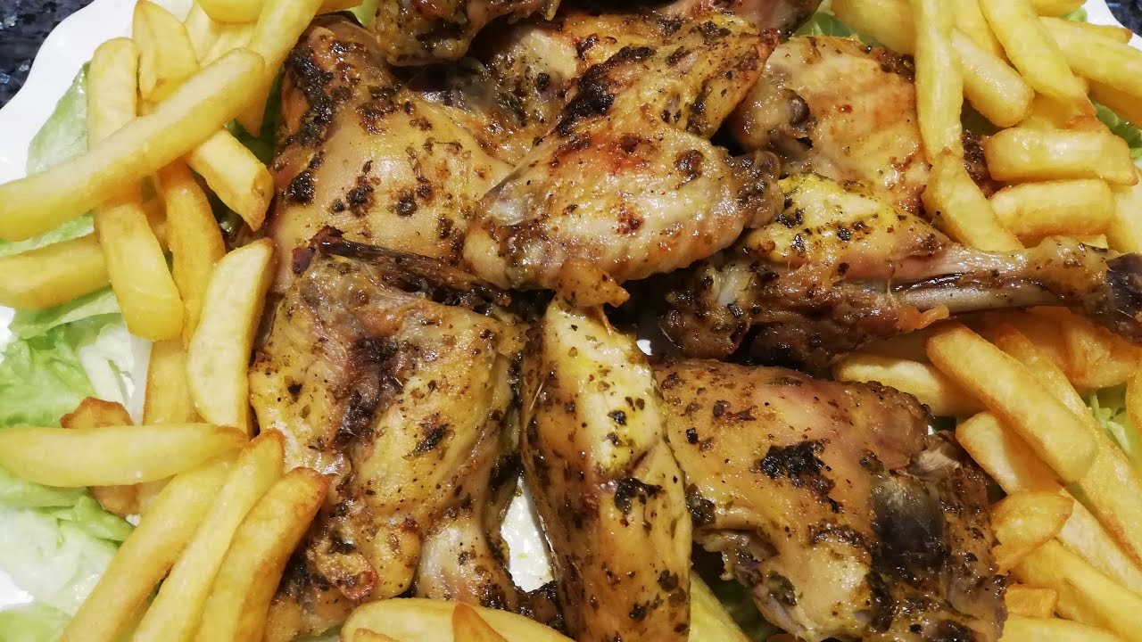 الدجاج بالاعشاب مطهي في الفرن ولا اروع 🍗🍗🍗