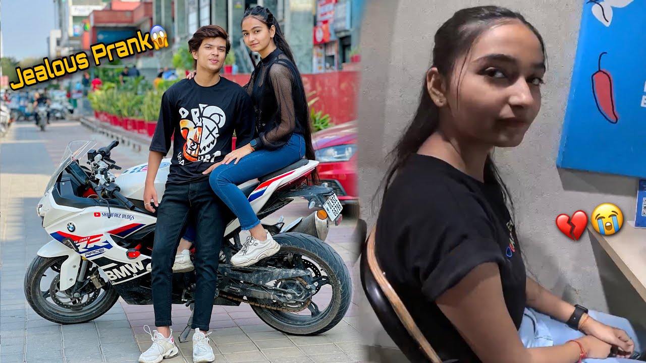 Riya Pr Jealous Prank Krdiya || Ye To Gussa Hogayi Mujse😭