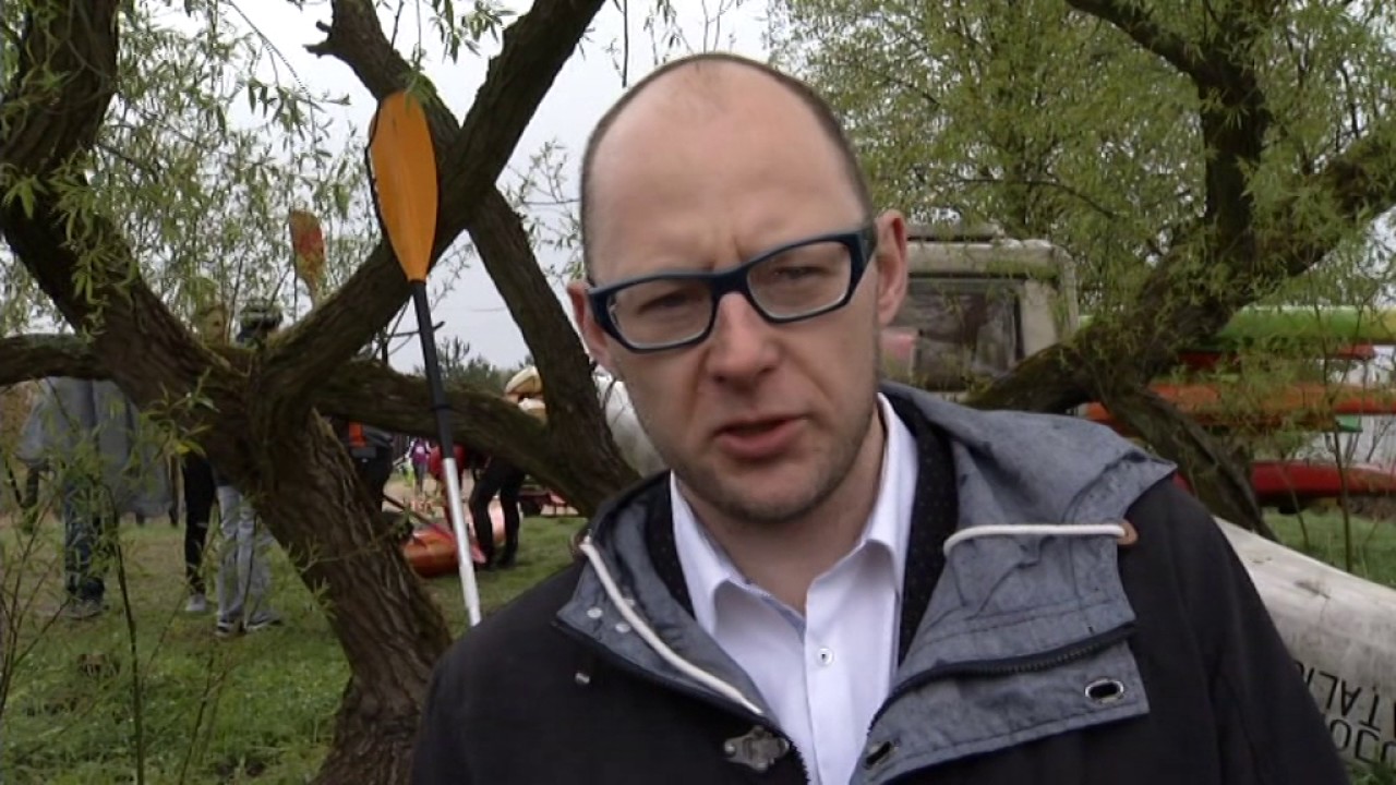 Ruda rzeka inna niz wszystkie