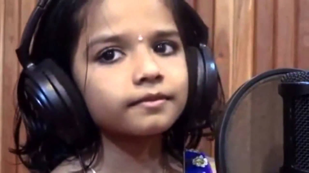 Vinnile narupunnyame... Christian Malayalam Devotional songs sung by Shreya for Sparsham