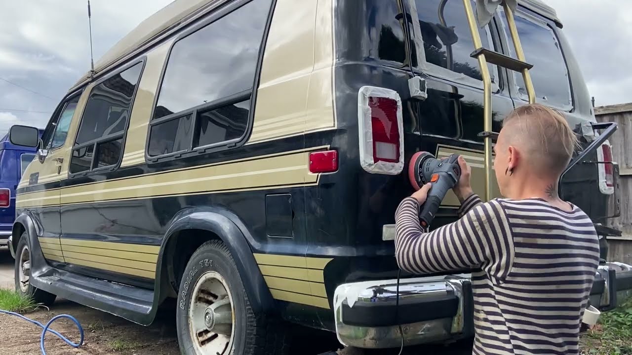 Полировка Кузова Додж Рам Ван B250 После 15ти лет в Кустах. Смотри что Получилось