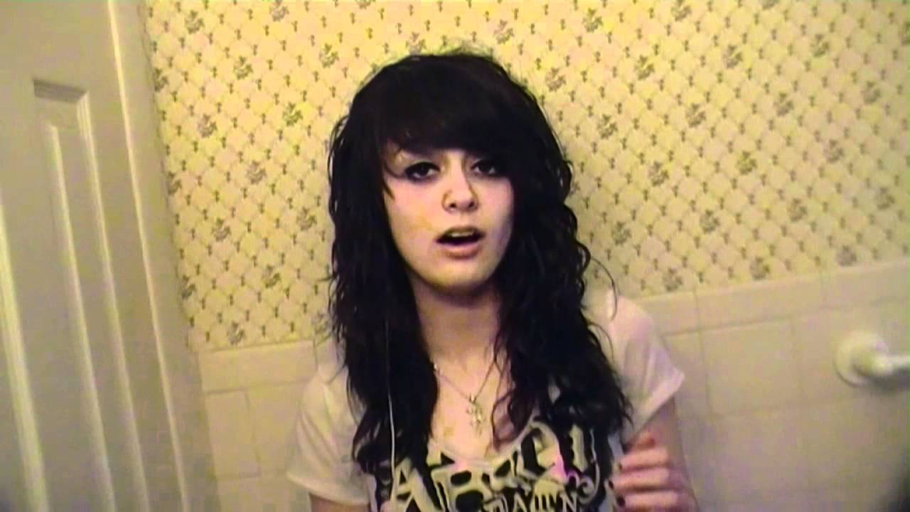 Hello *UN-EDITED* - Evanescence (cover) by Emi Pellegrino