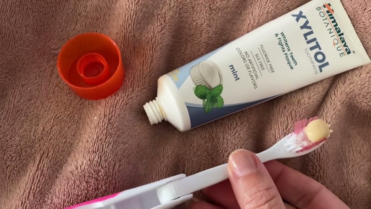 Honest Review Himilaya Botanique Xylitol Toothpaste
