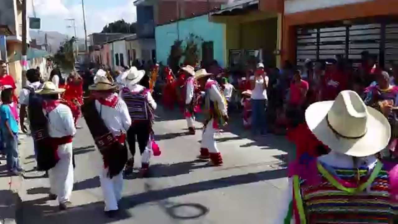 EL BAILE DEL SONAJERO