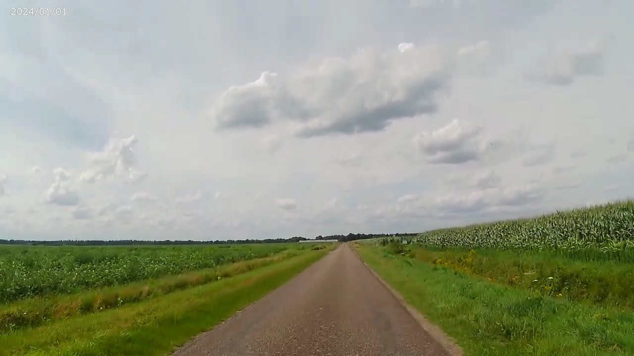 Odoornerveen naar Eeserveen Kanaalstraat, Dorpsstraat, Natuurpad Eesergroen