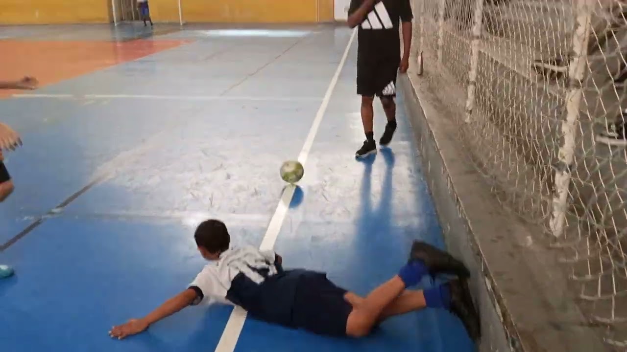 Sub 8 bravos x águias da superação , crianças com autismo e TDH também com síndrome de Daum.
