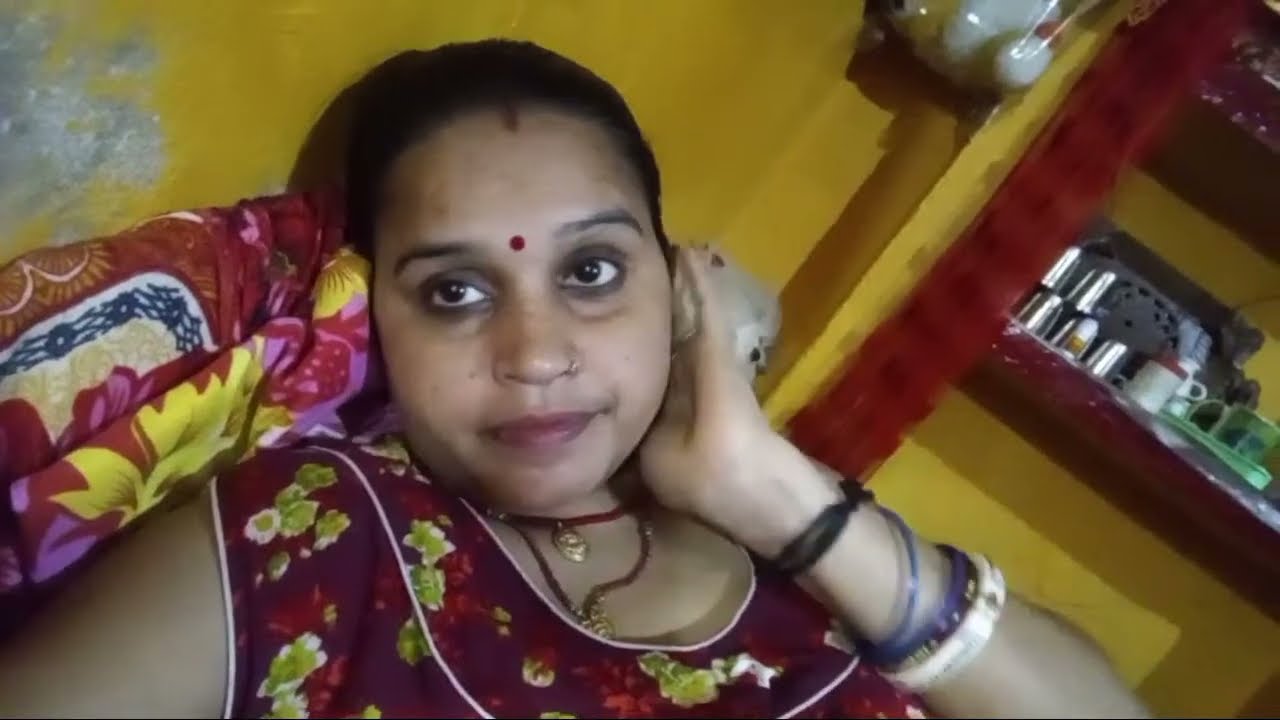 Poonam Singer is live# Hello doosa good morning