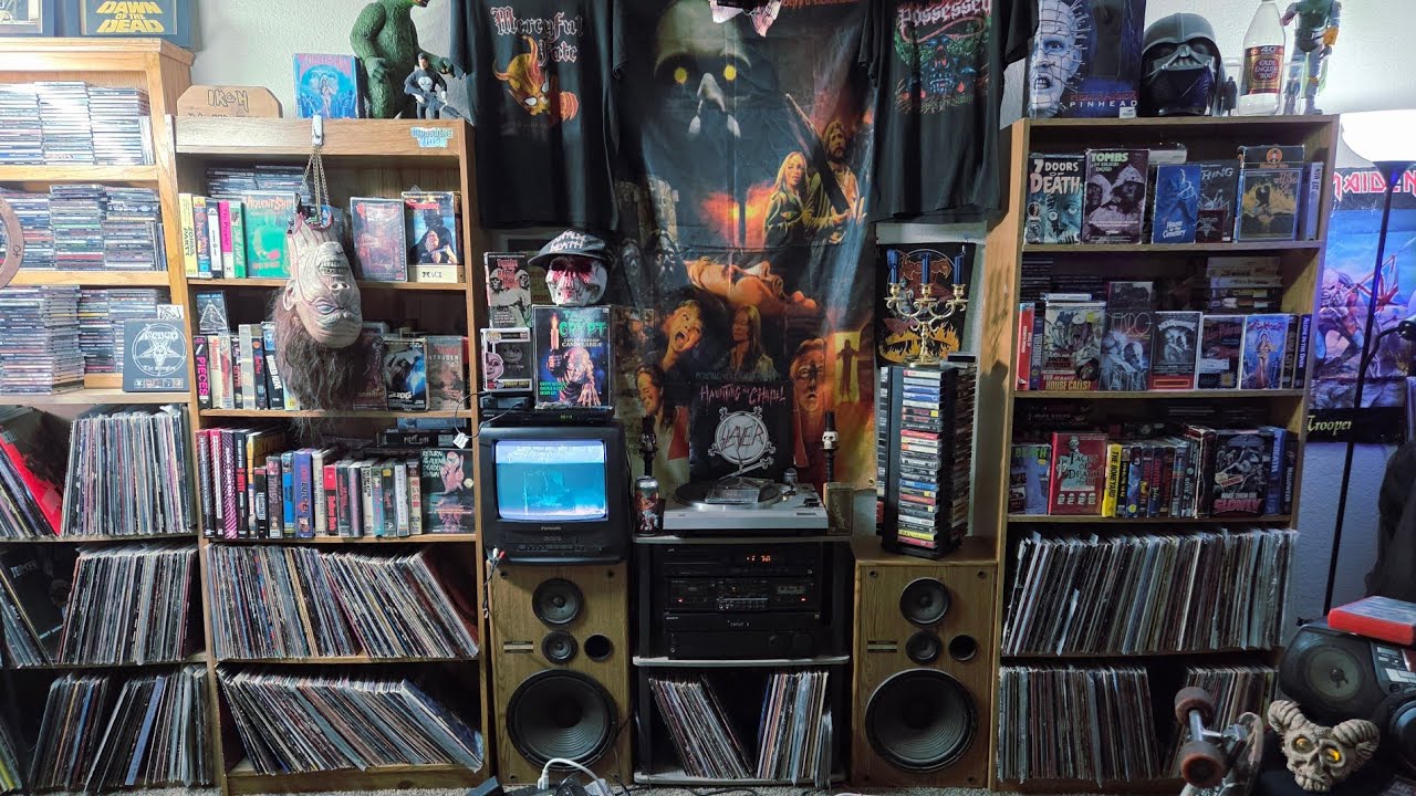 MUSIC AND MOVIE ROOM TOUR! VINYL,  CASSETTES , VHS AND MORE!! OGPRESS - HORROR-DEATH AND THRASH
