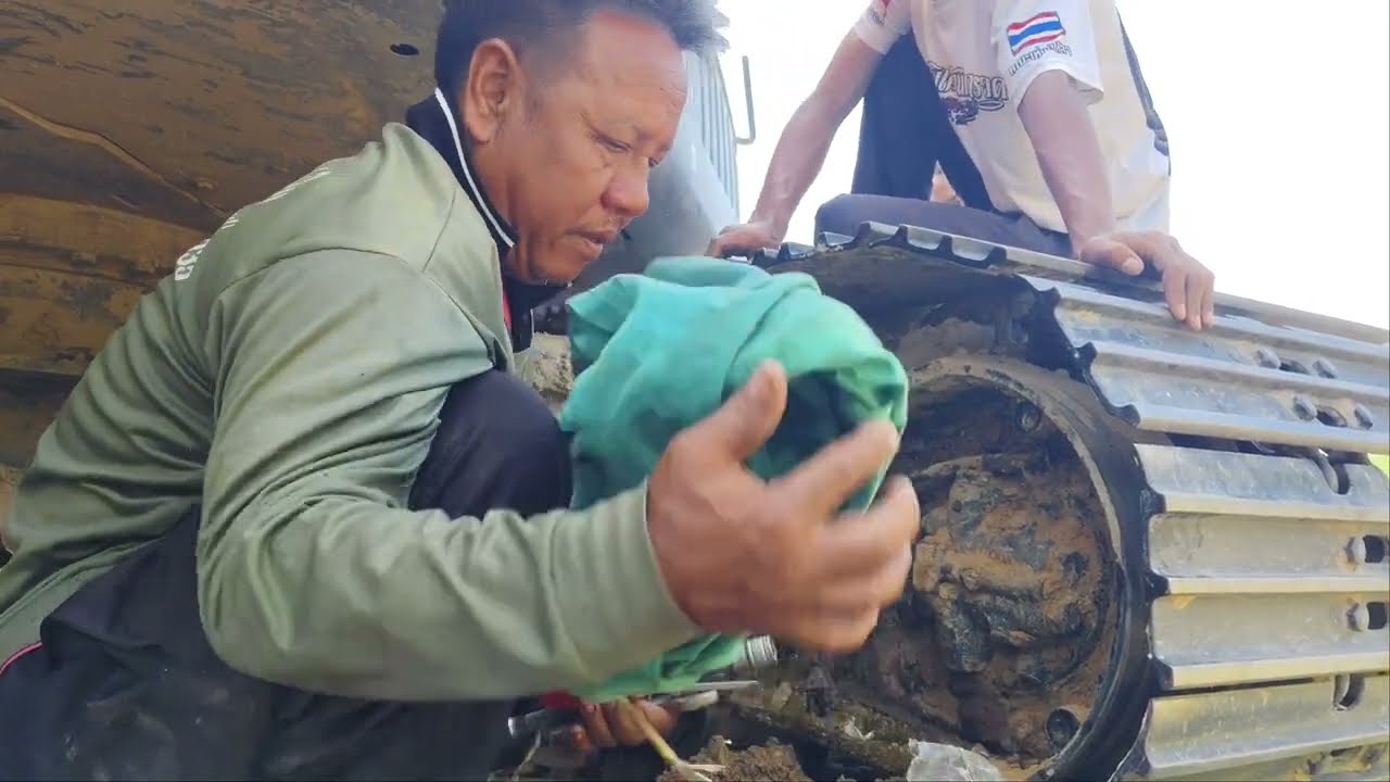 หัวหน้าจร๊ยเอ้ยขับยังใงได้เปลี่ยนที4เส้น