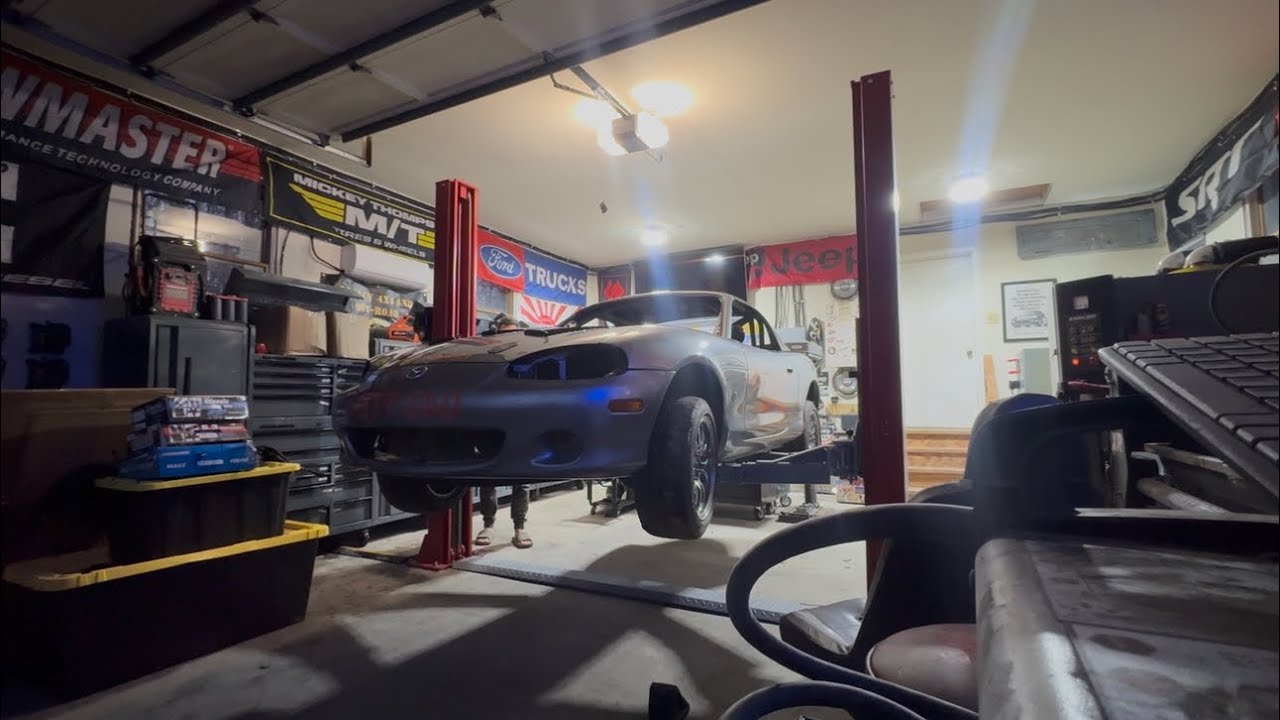 Advantage 10k 2 post lift installation and test!