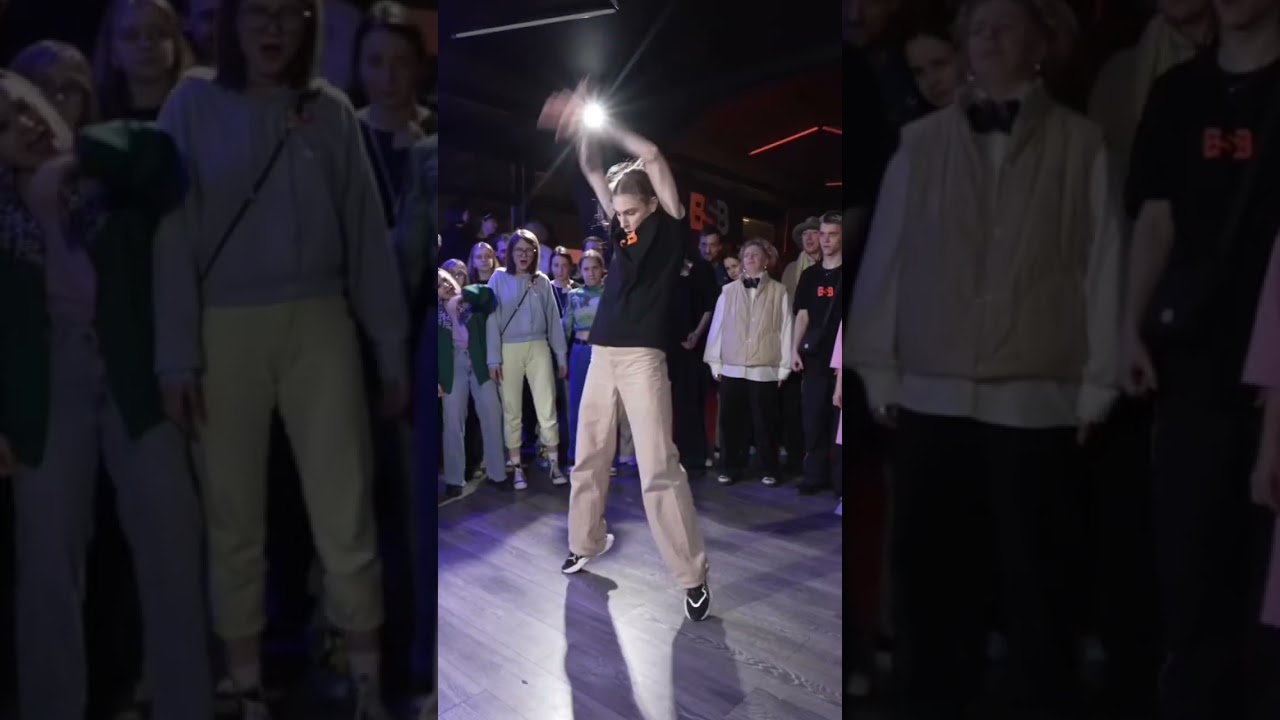 😅🫣🙈 #танцы #dance #electro #dancer #shortsdance #shortsvideo #shorts #femaledancer #mkotikova