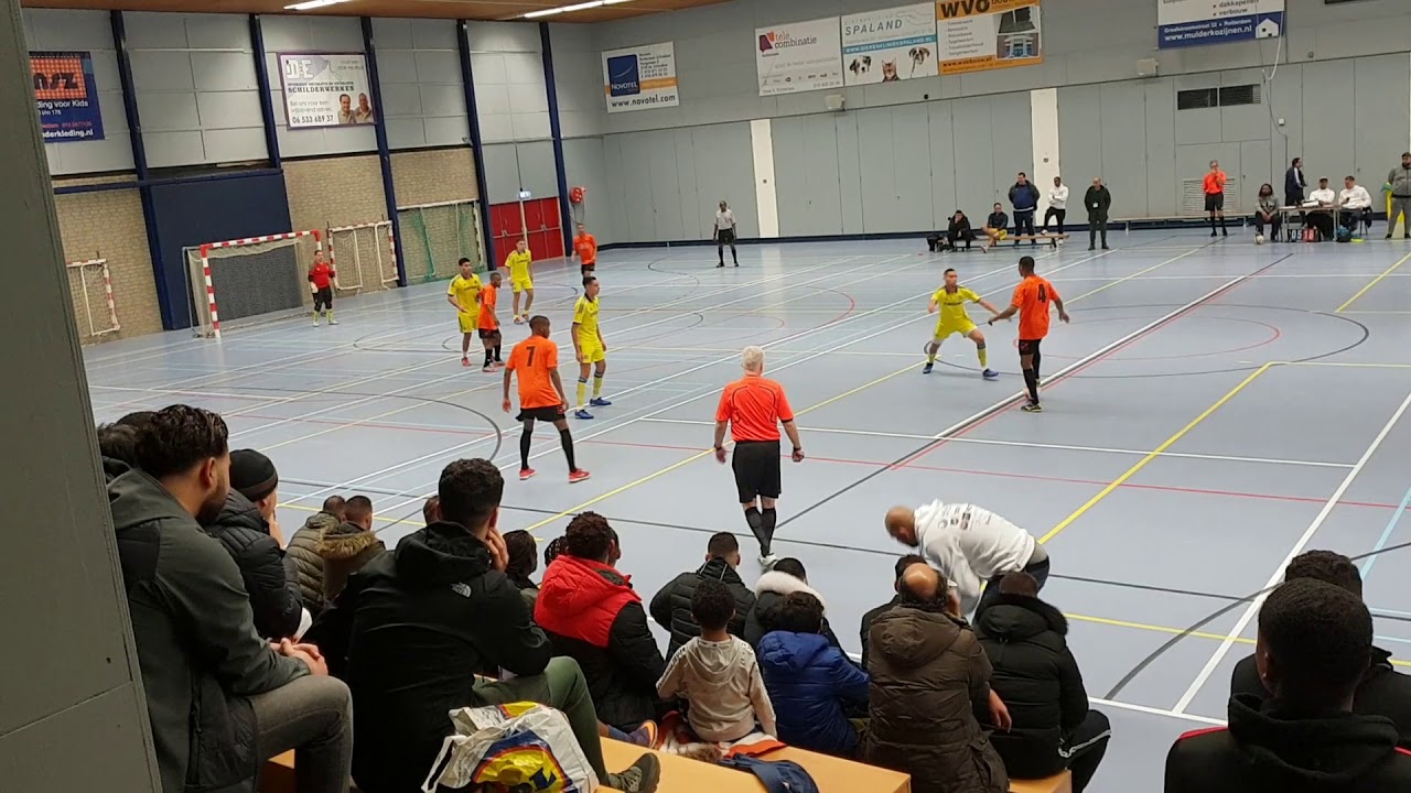 Destruction in Futsal - Karim Mossaoui & Co @ Dutch AIF futsal tournament - 1st semi final