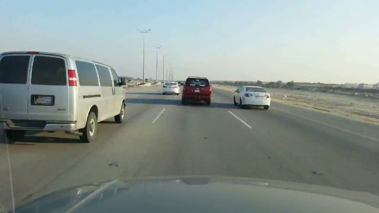 من الجبيل الصناعية إلى  الدمام ( العثيم مول ) Time Lapse