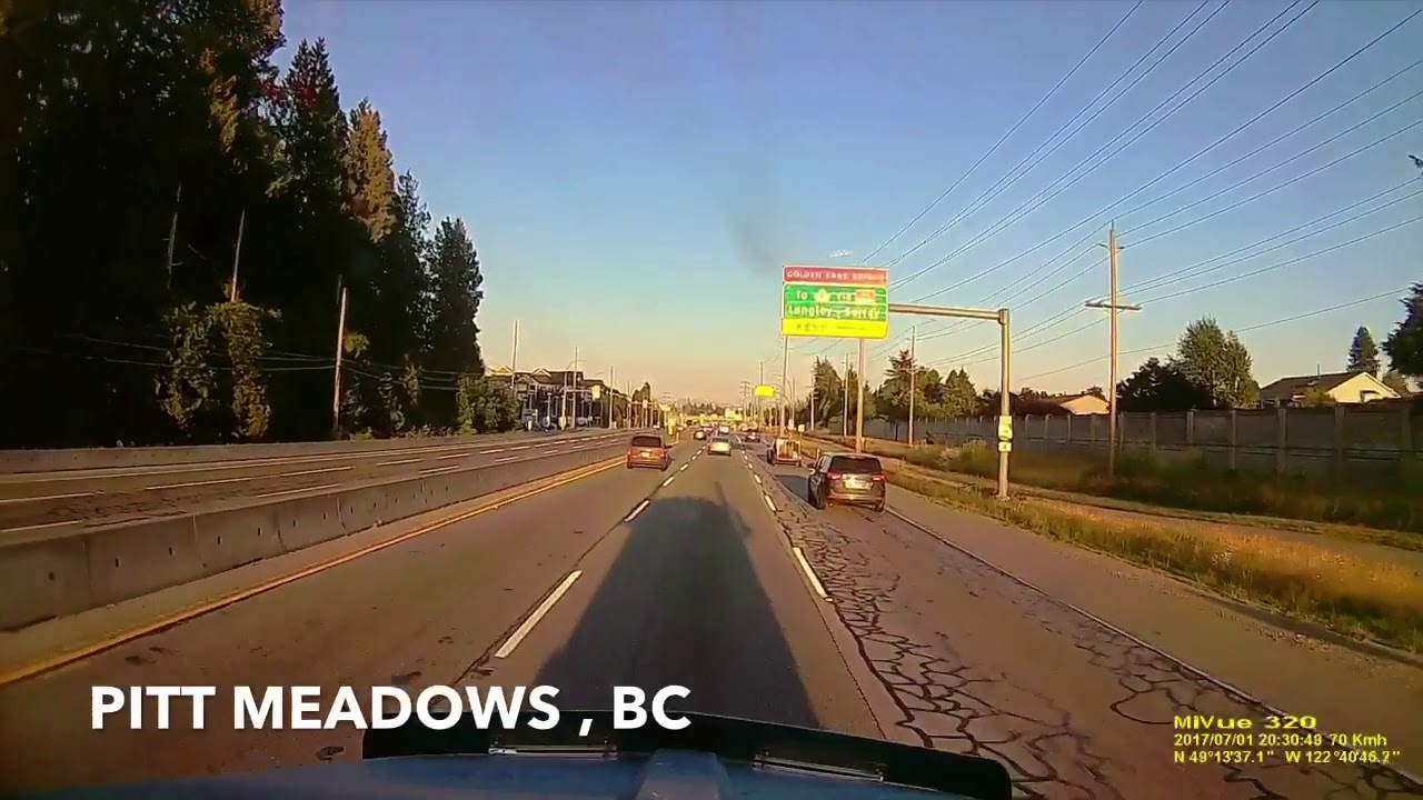 Van hits tow truck safety cones on July 1/2017