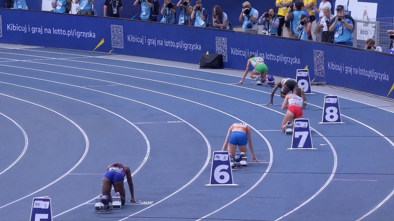 The Women's 400m | Femke Bol DESTROYS the Field – Natalia Kaczmarek Fights Back!
