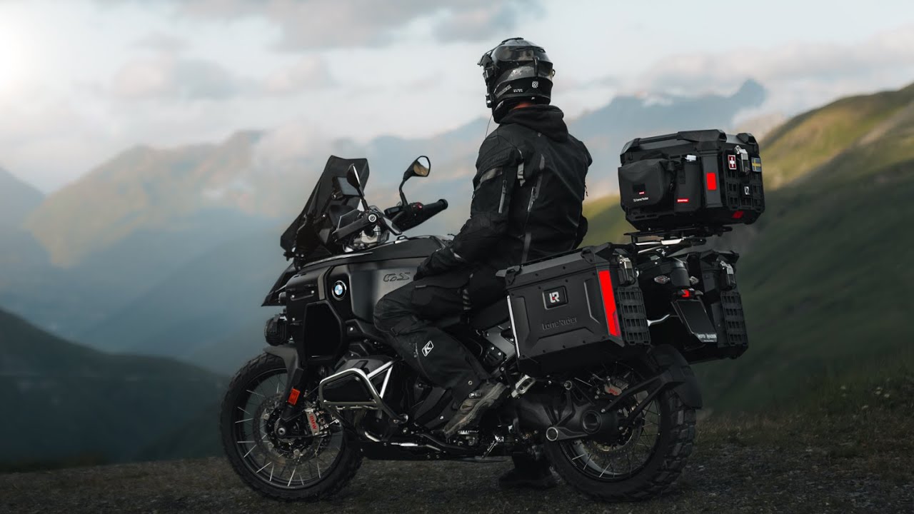The MotoPanniers – Tactical panniers for serious riders