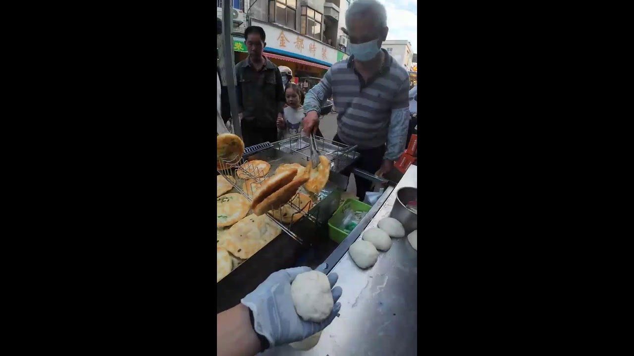 Mainland Chinese street snacks live broadcast