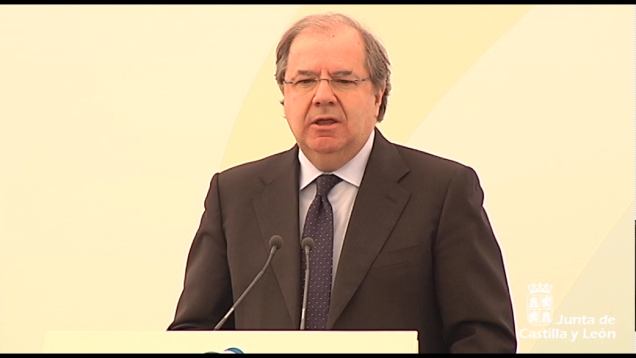 Inauguración de la planta de Farmalan en Villaquilambre