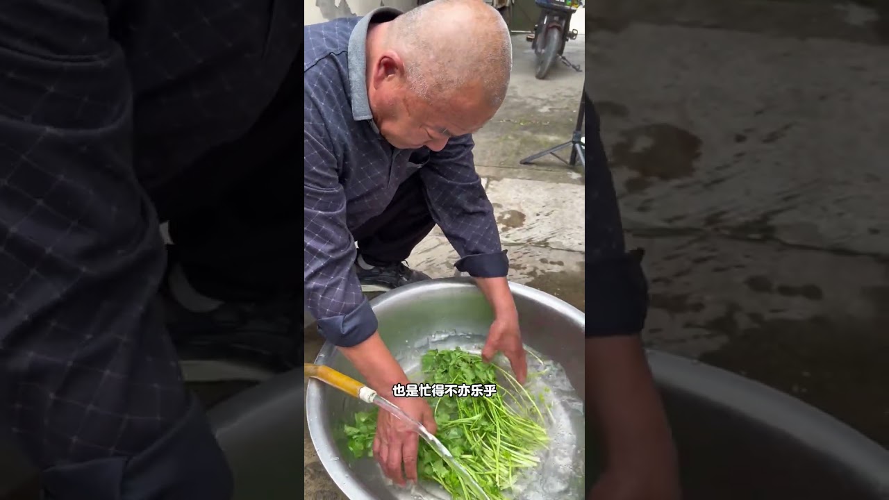 今天我家又聚会了，不管什么时候亲情都是最重要的。#亲情 #一家人在一起就是幸福 #纪录美好生活 #美食分享 #vlog十亿流量扶持计划