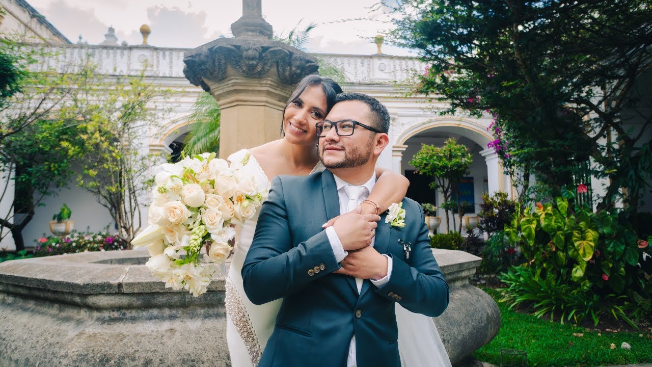 Antigua Guatemala Wedding Film - Liss & Jeff
