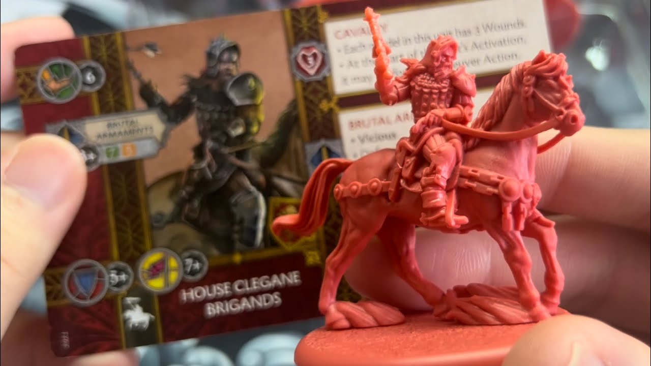 A Song of Ice & Fire: TMG - Unboxing - Lannister Clegane Brigands