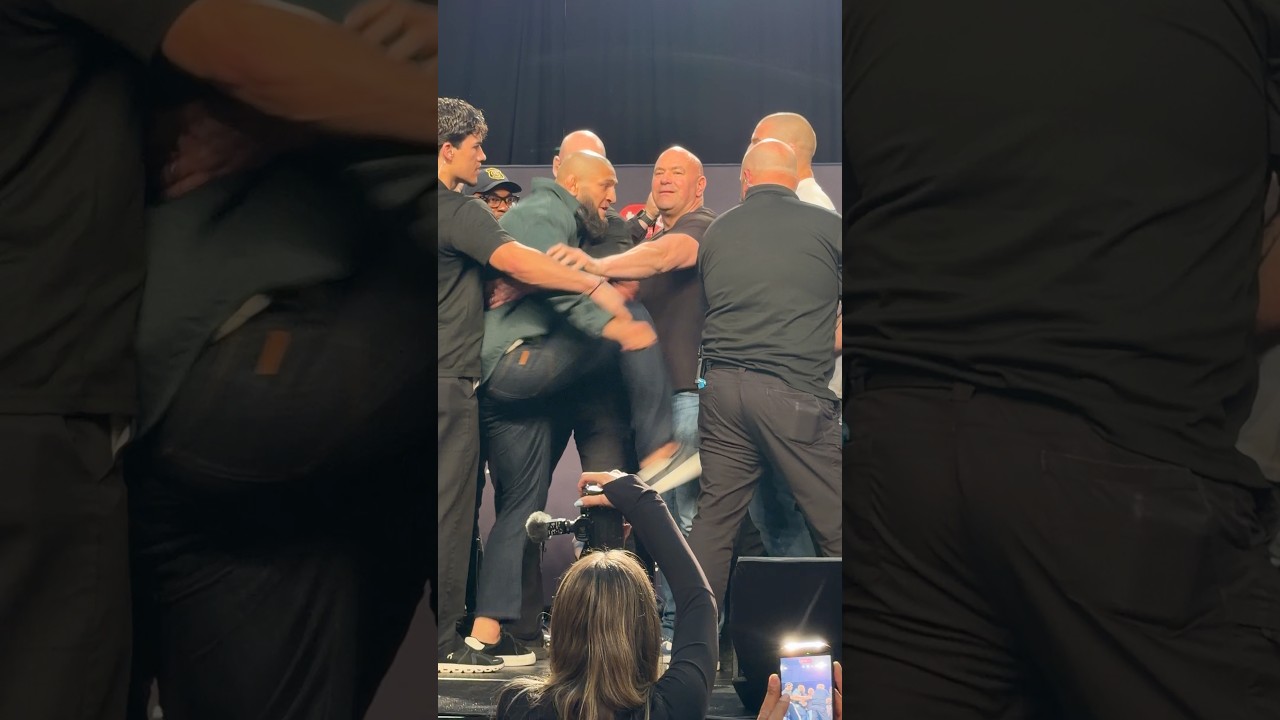 😳😤 KHAMZAT CHIMAEV KICKS SEAN STRICKLAND DURING UFC 328 PRESS CONFERENCE FACE OFF