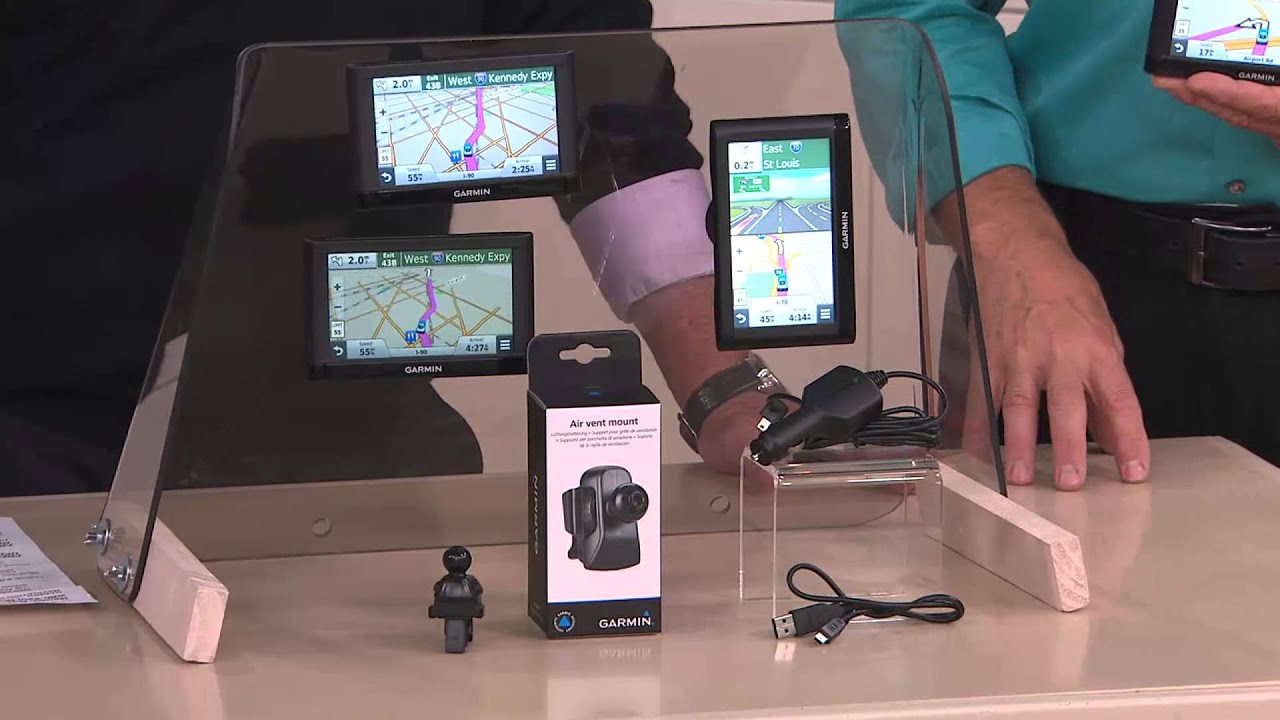 Garmin Nuvi 55LM GPS with Vent Mount with Dan Hughes