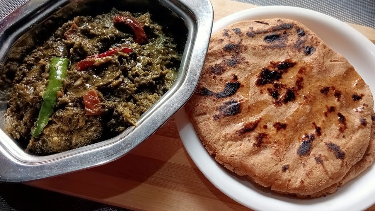 Sarson ka saag aur makki ki roti banaya sab Ne bahut pasand Kiya