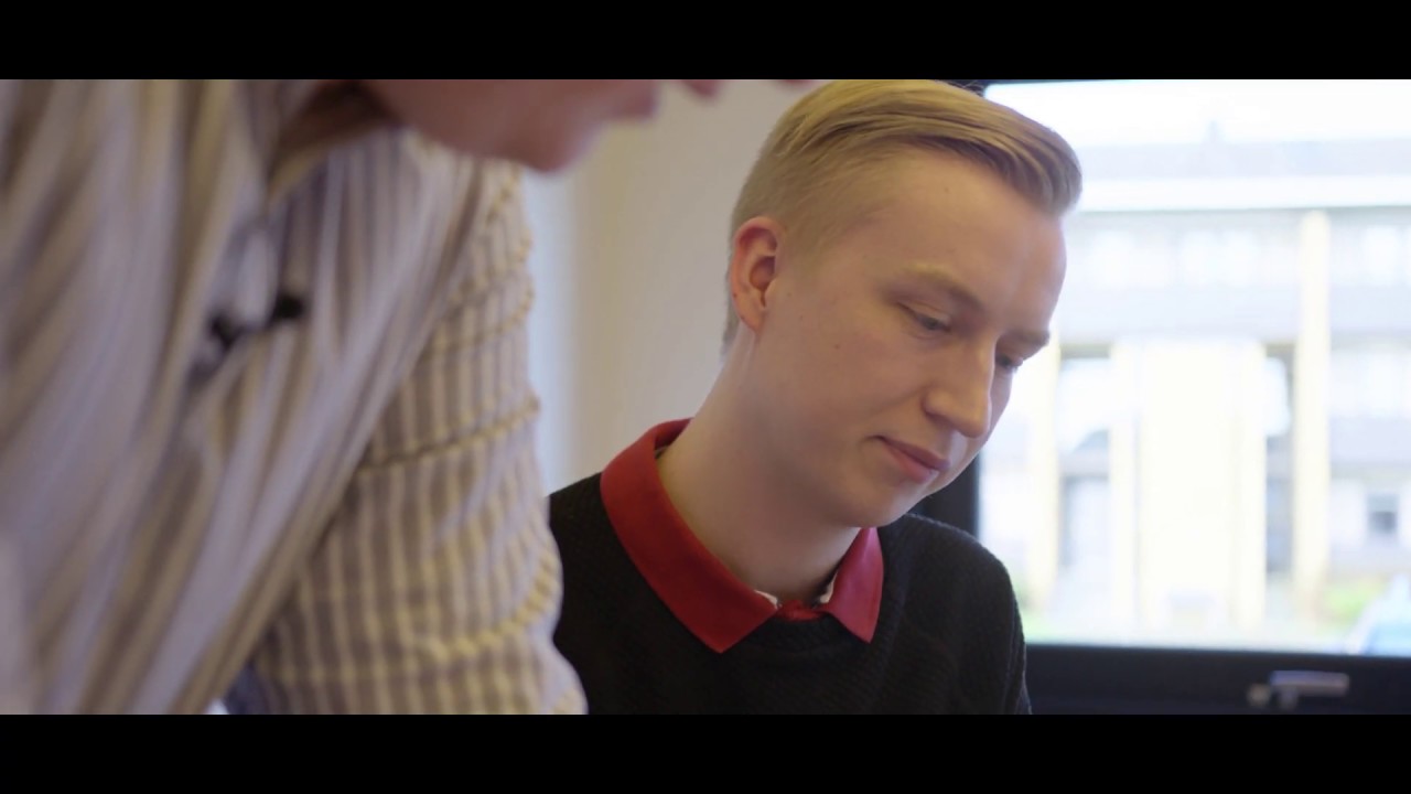 Hvad lærer man på uddannelsen til financial controller på UCN?