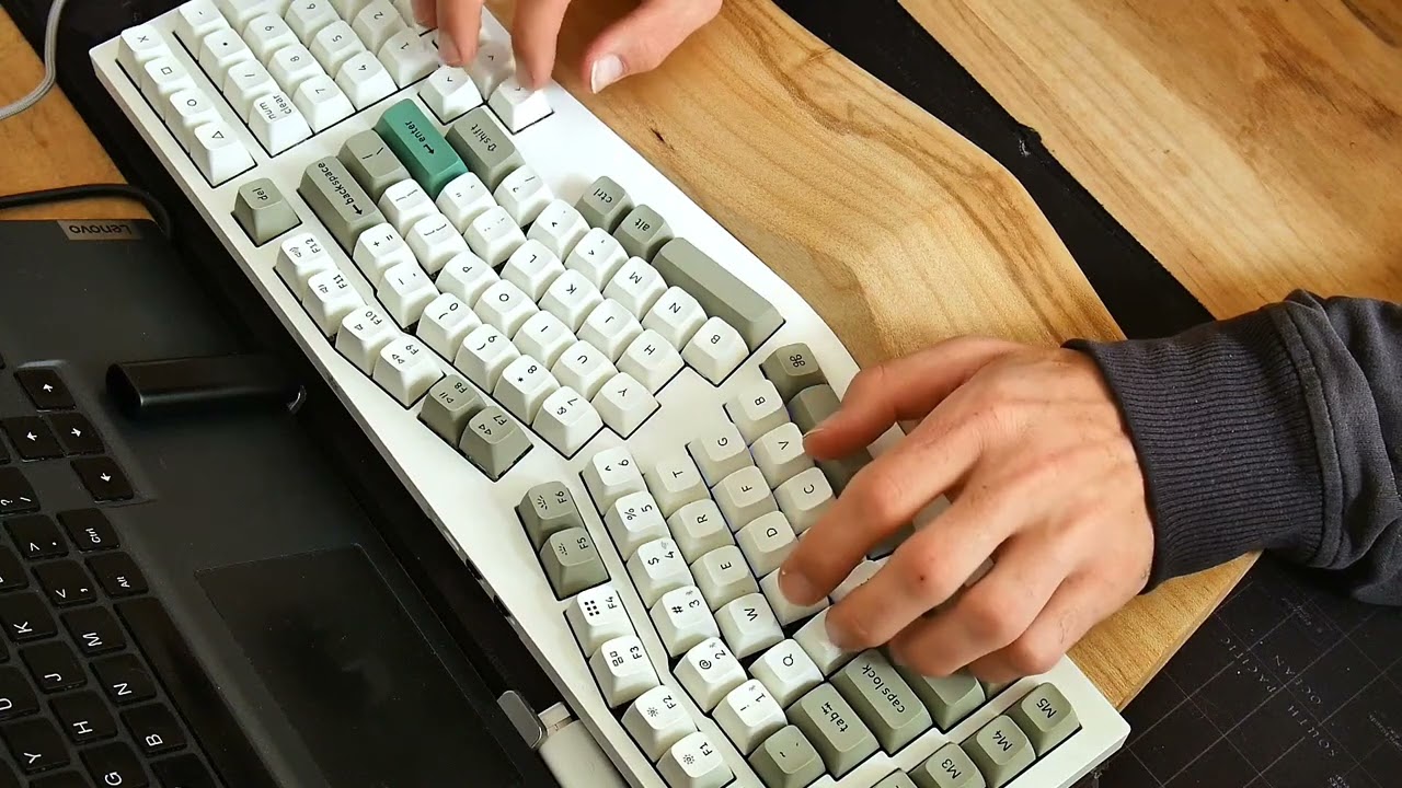 @KeychronKeyboard Q13 Max Alice + Gateron Jupiter Banana sound test