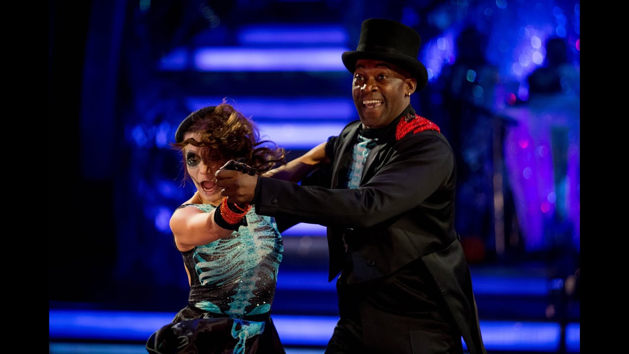 Patrick Robinson & Anya Quickstep to 'Man With The Hex' - Strictly Come Dancing: 2013 - BBC