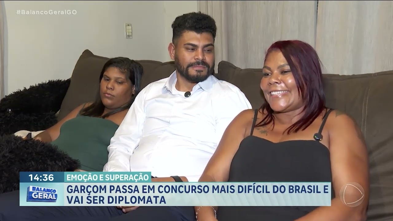 Emoção e superação: garçom passa em concurso mais difícil do Brasil e vai ser diplomata