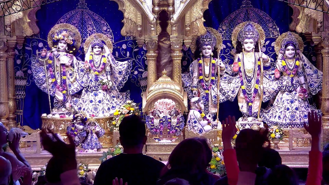 Bhaktivedanta Manor | Darshan