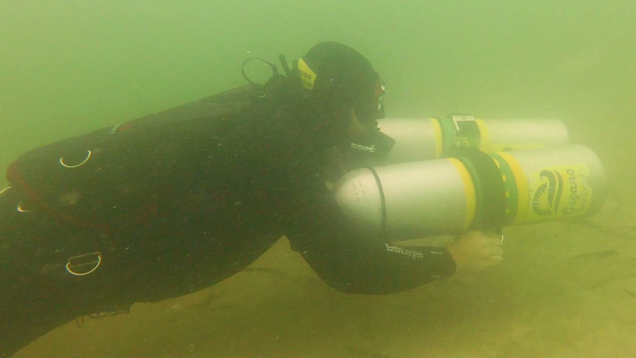Sidemount at palm beach with Hollis Katana2